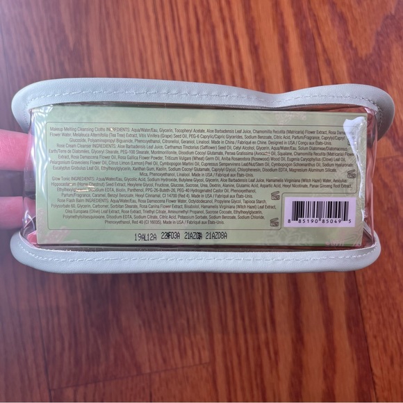 NEW Pixi Rose Glow Routine Kit - Picture 4 of 4